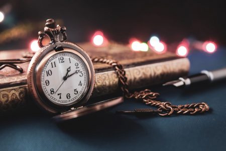 vintage-time-C8AWNFS